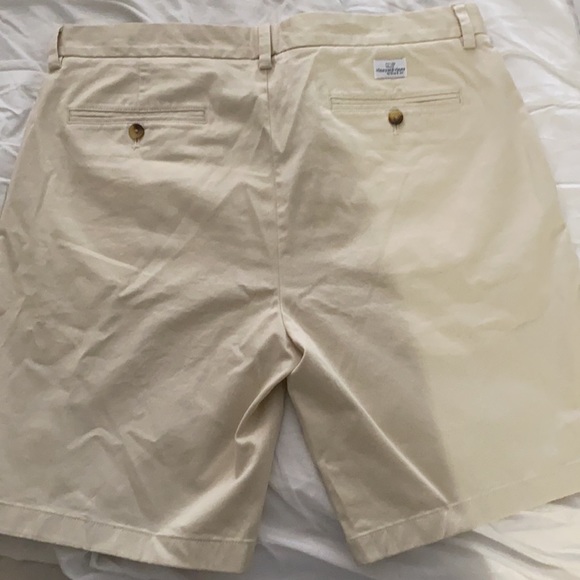Vineyard Vines Breaker Shorts - Picture 3 of 3